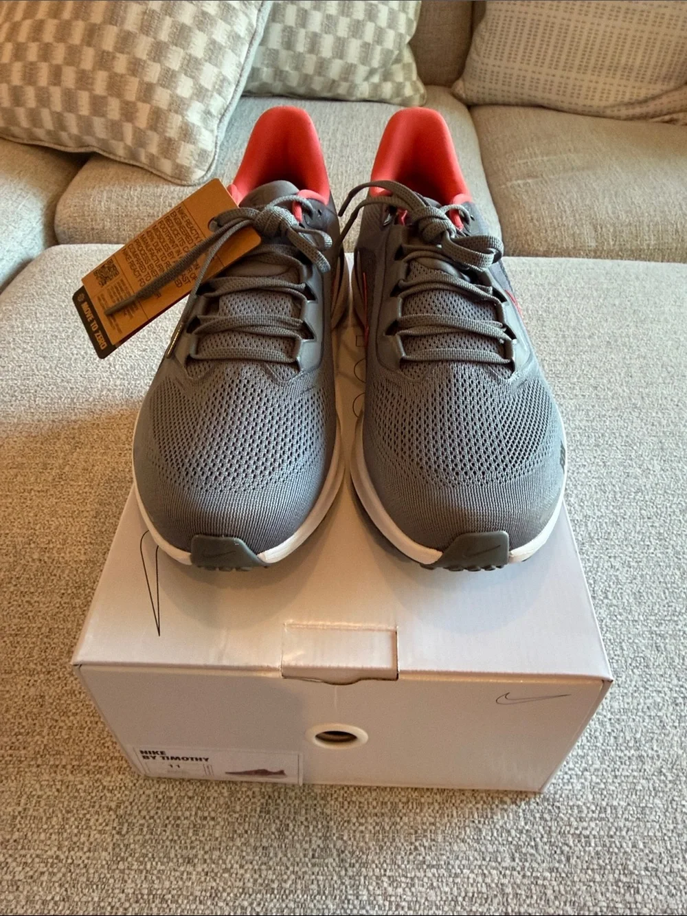 Nike Air Max Air Zoom Men’s Gray Athletic Running Shoes Custom NIB